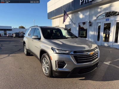 2023 Chevrolet Traverse LT Leather