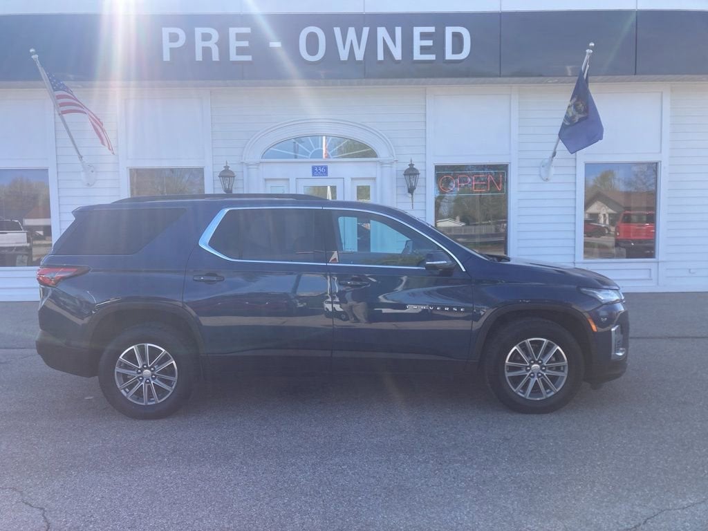 2023 Chevrolet Traverse LT Cloth