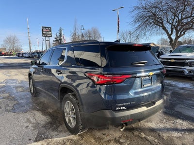 2022 Chevrolet Traverse LT Cloth