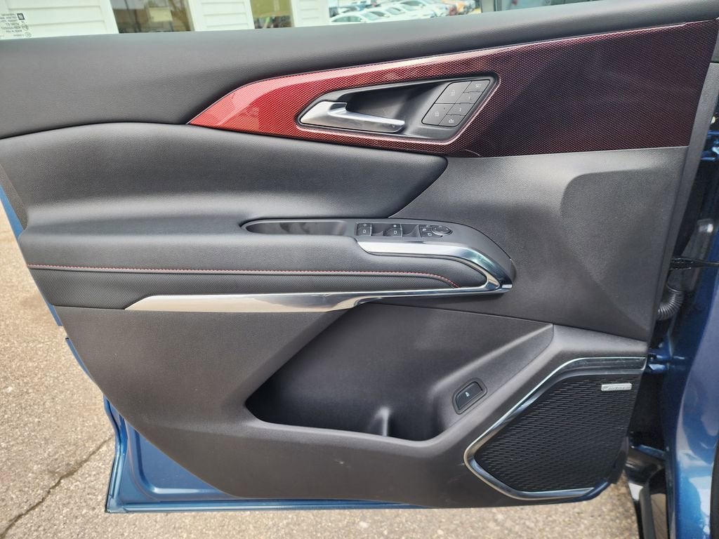 2025 Chevrolet Traverse RS