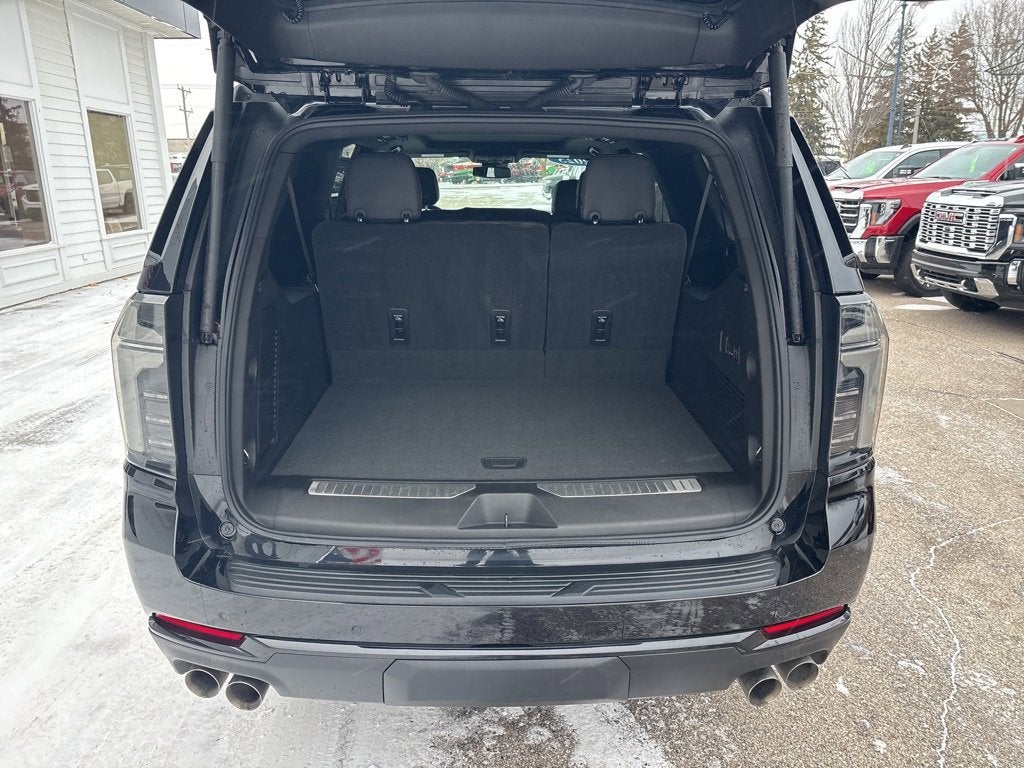 2025 Chevrolet Suburban Z71