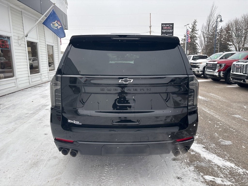 2025 Chevrolet Suburban Z71