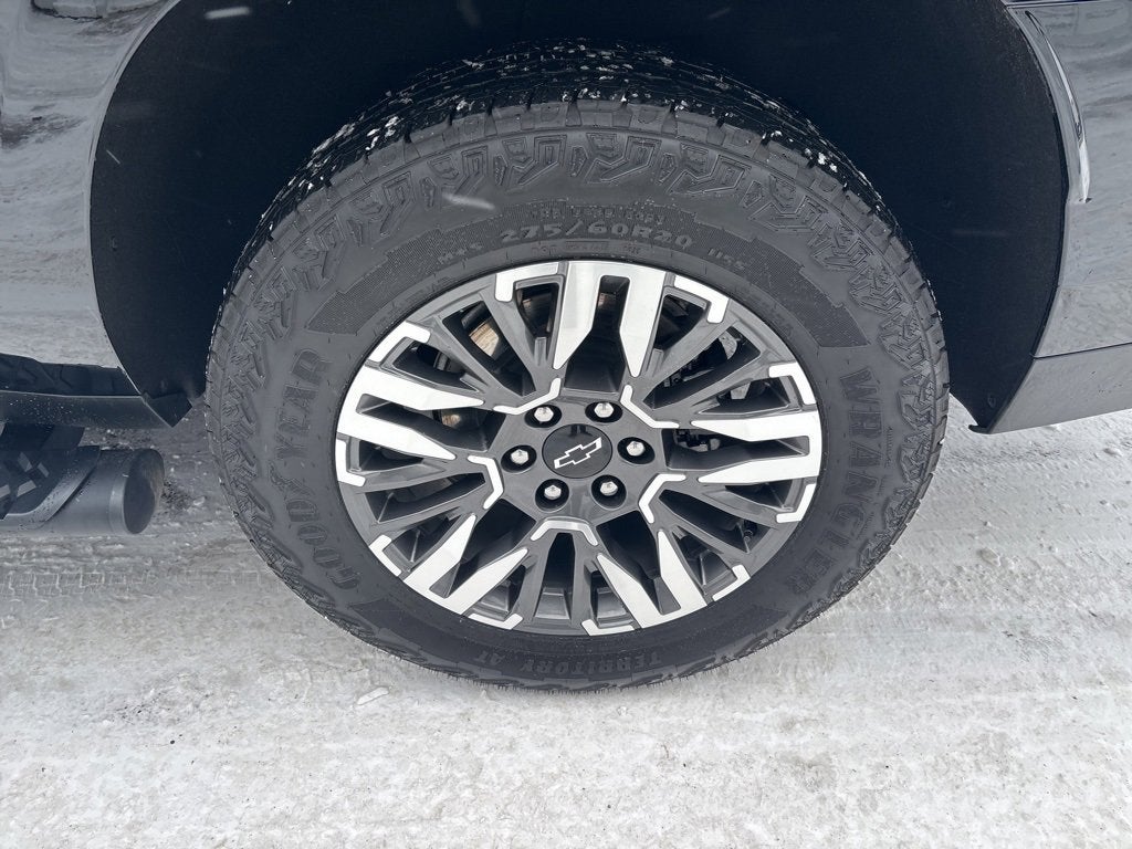 2025 Chevrolet Suburban Z71