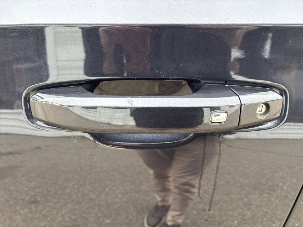 2023 Chevrolet Suburban Z71