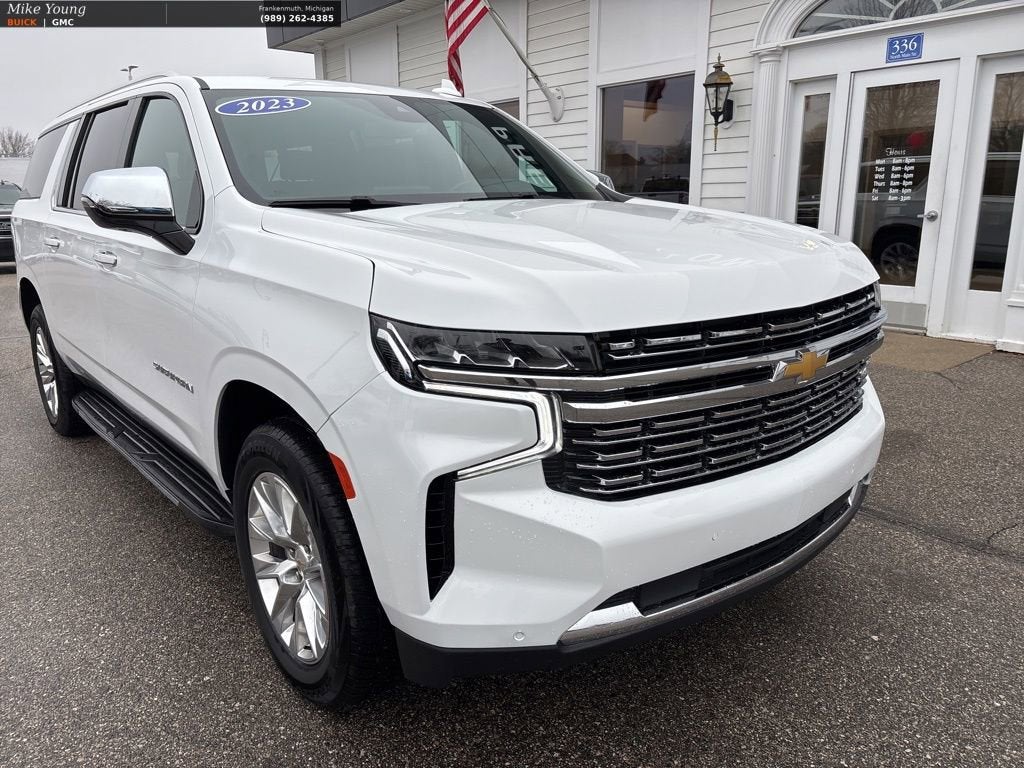 2023 Chevrolet Suburban Premier