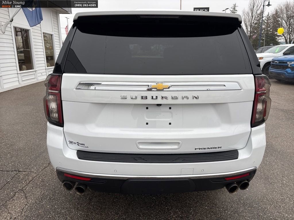 2023 Chevrolet Suburban Premier