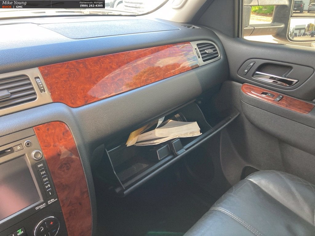 2012 Chevrolet Suburban LT