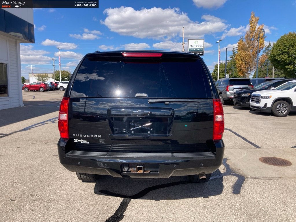 2012 Chevrolet Suburban LT