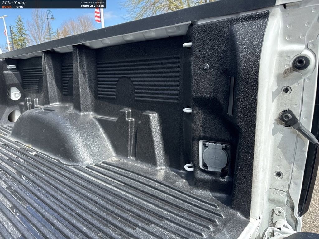 2024 GMC Sierra 2500 HD Pro