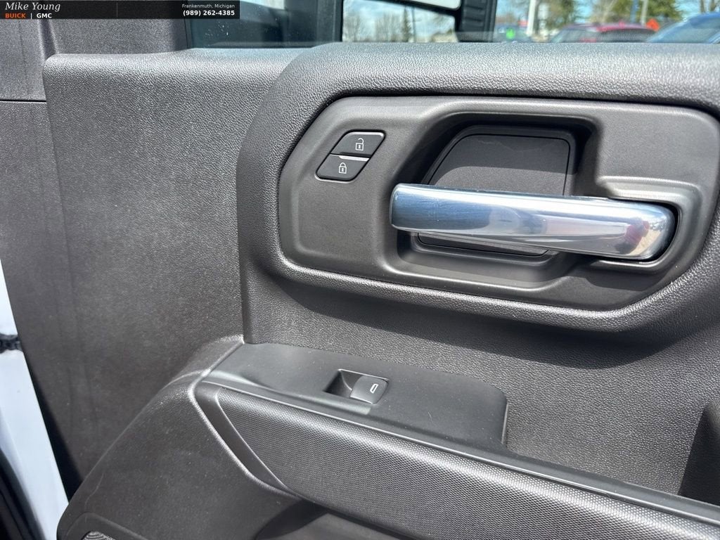 2024 GMC Sierra 2500 HD Pro