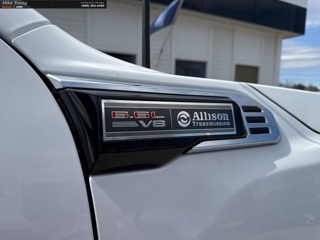 2024 GMC Sierra 2500 HD Pro