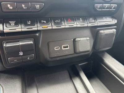 2023 GMC Sierra 3500 HD Denali