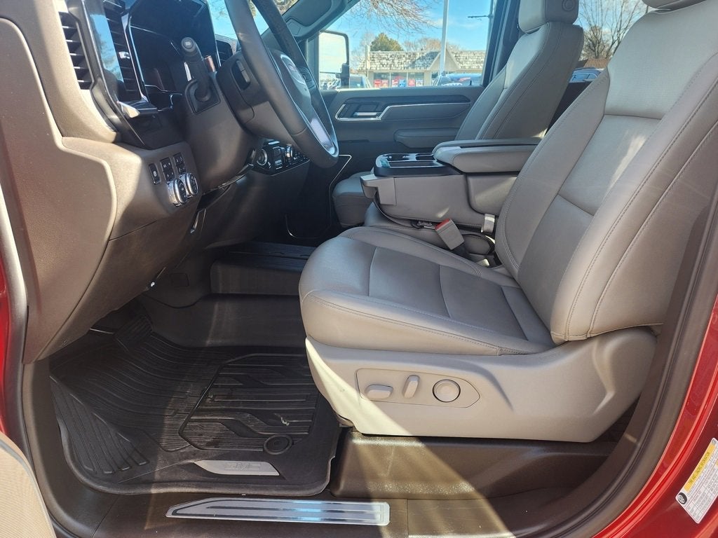 2025 GMC Sierra 2500 HD SLT