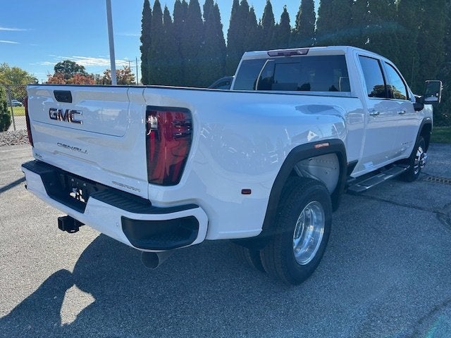 2026 GMC Sierra 3500 HD Denali DRW