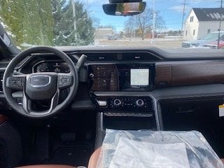 2026 GMC Sierra 3500 HD Denali Ultimate DRW