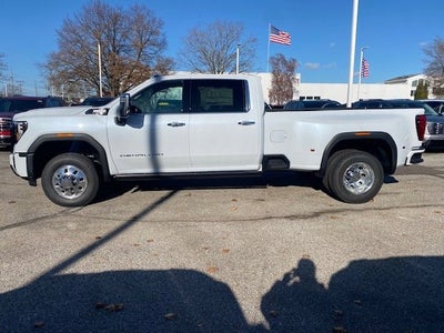 2026 GMC Sierra 3500 HD Denali Ultimate DRW