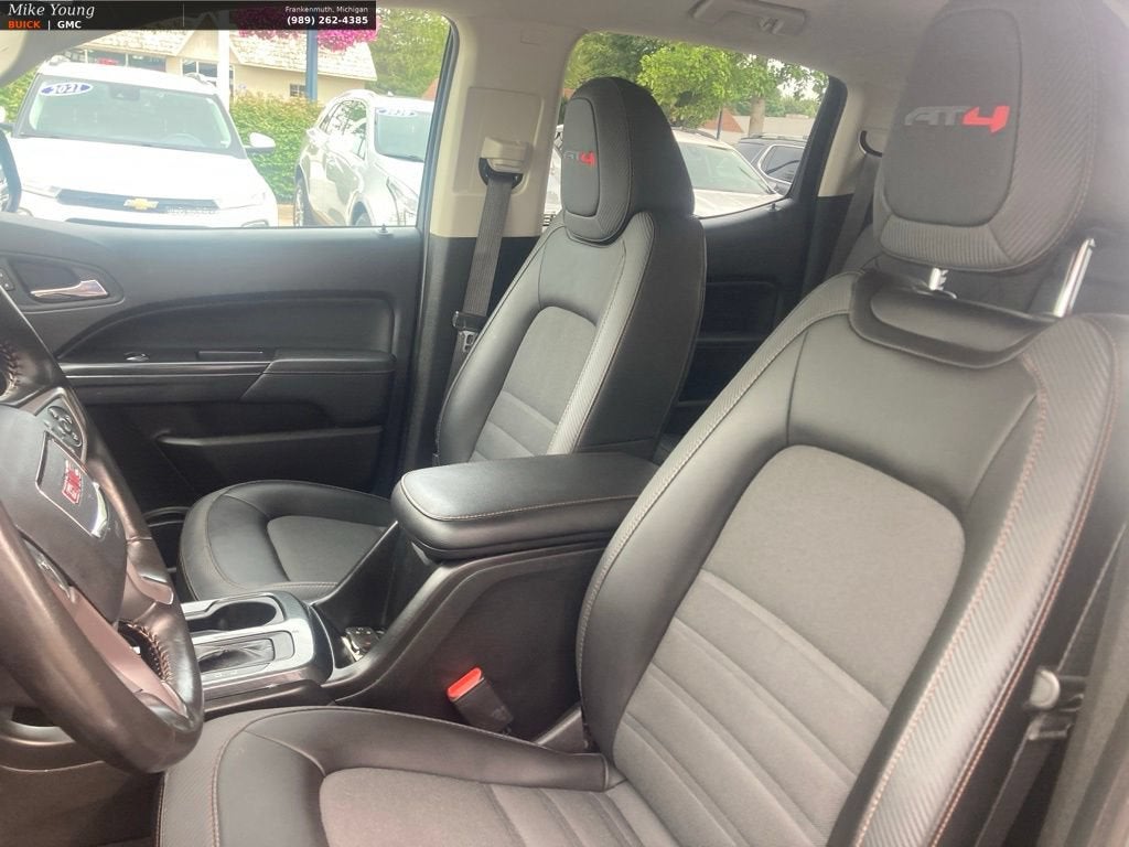 2021 GMC Canyon 4WD AT4 w/Cloth