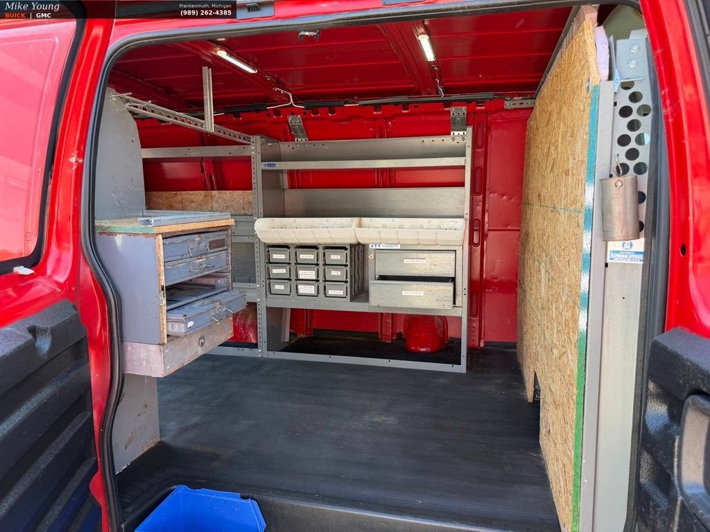 2009 GMC Savana Cargo 3500 Work Van