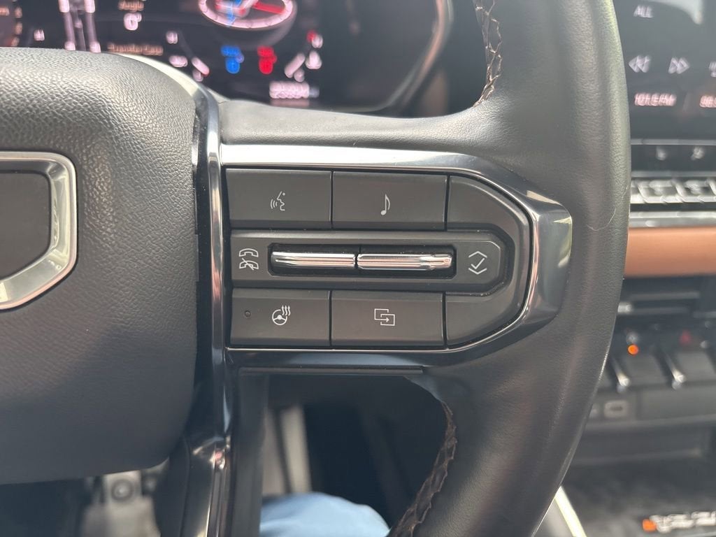 2024 GMC Canyon AT4