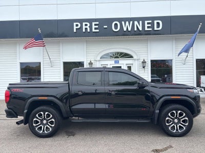 2024 GMC Canyon AT4