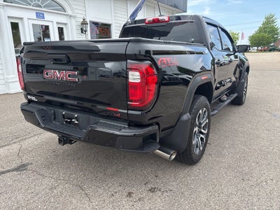 2024 GMC Canyon AT4