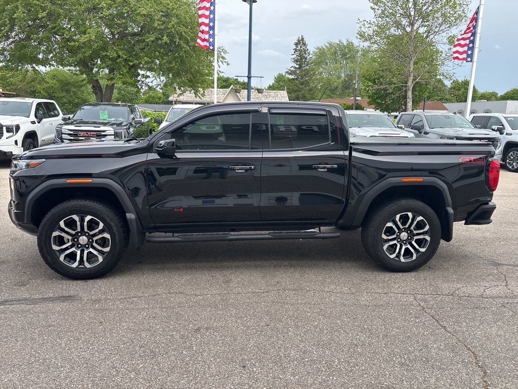 2024 GMC Canyon AT4