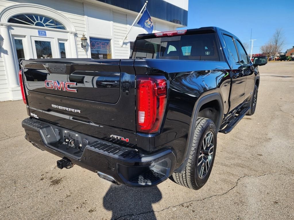 2021 GMC Sierra 1500 AT4
