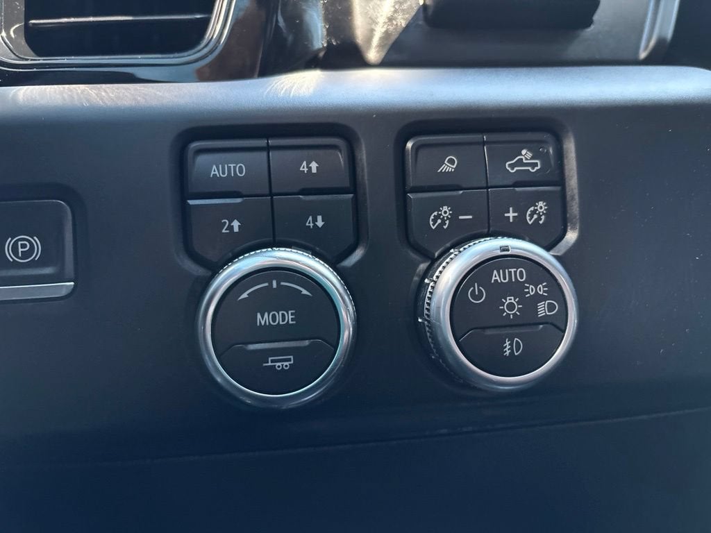 2022 GMC Sierra 1500 AT4