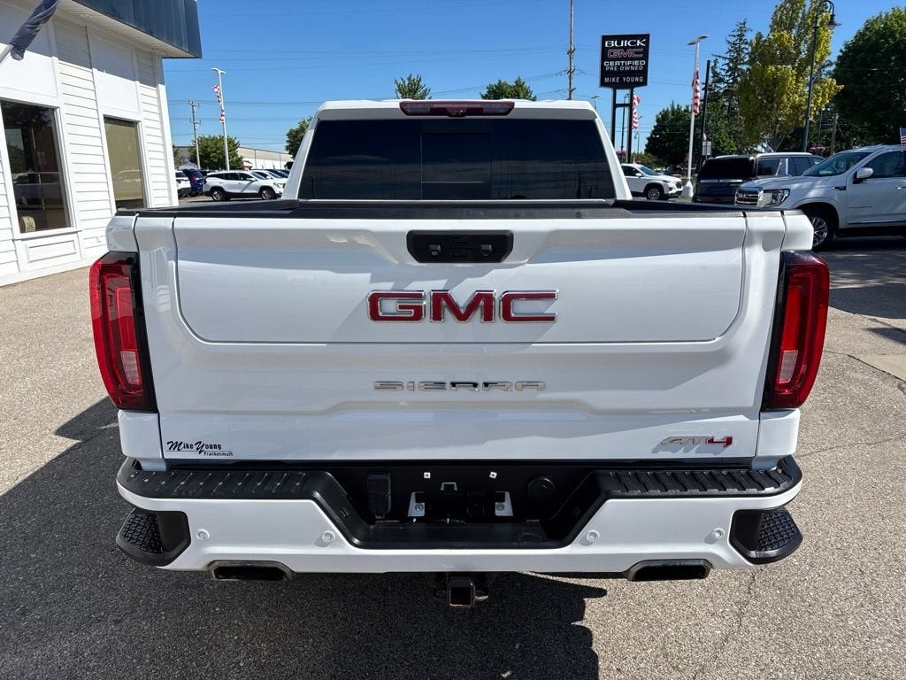2022 GMC Sierra 1500 AT4
