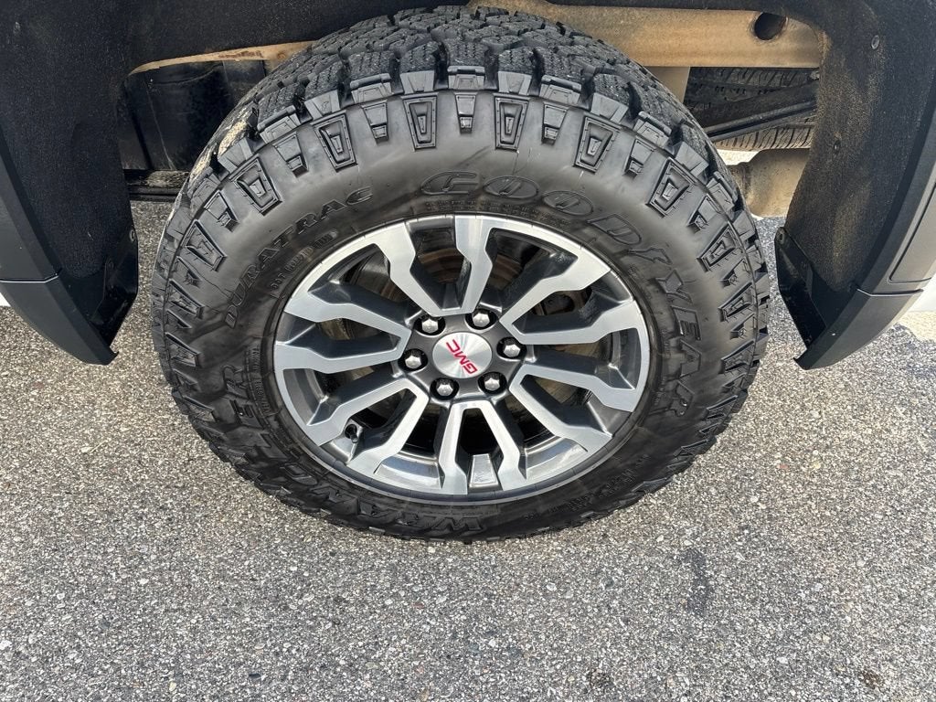 2022 GMC Sierra 1500 AT4