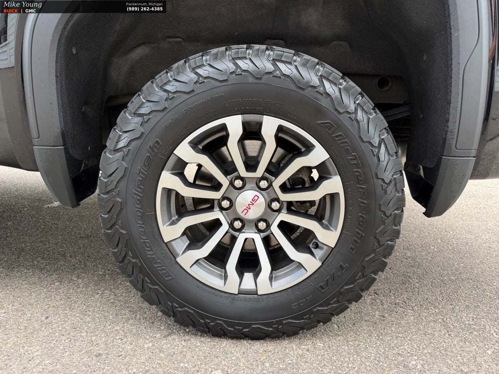 2022 GMC Sierra 1500 AT4