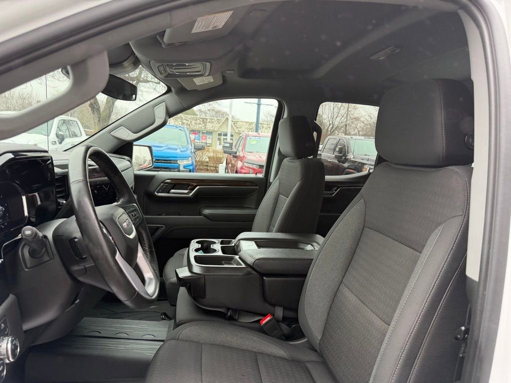 2023 GMC Sierra 1500 SLE