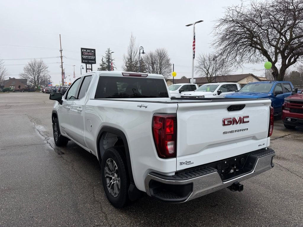 2023 GMC Sierra 1500 SLE