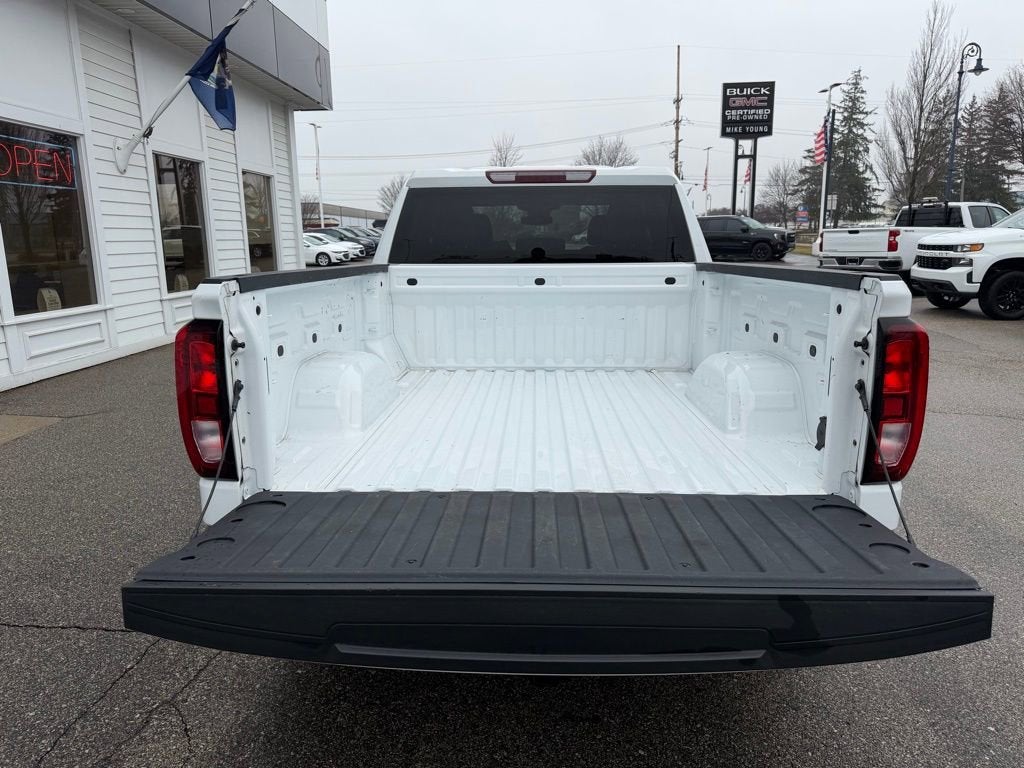 2023 GMC Sierra 1500 SLE