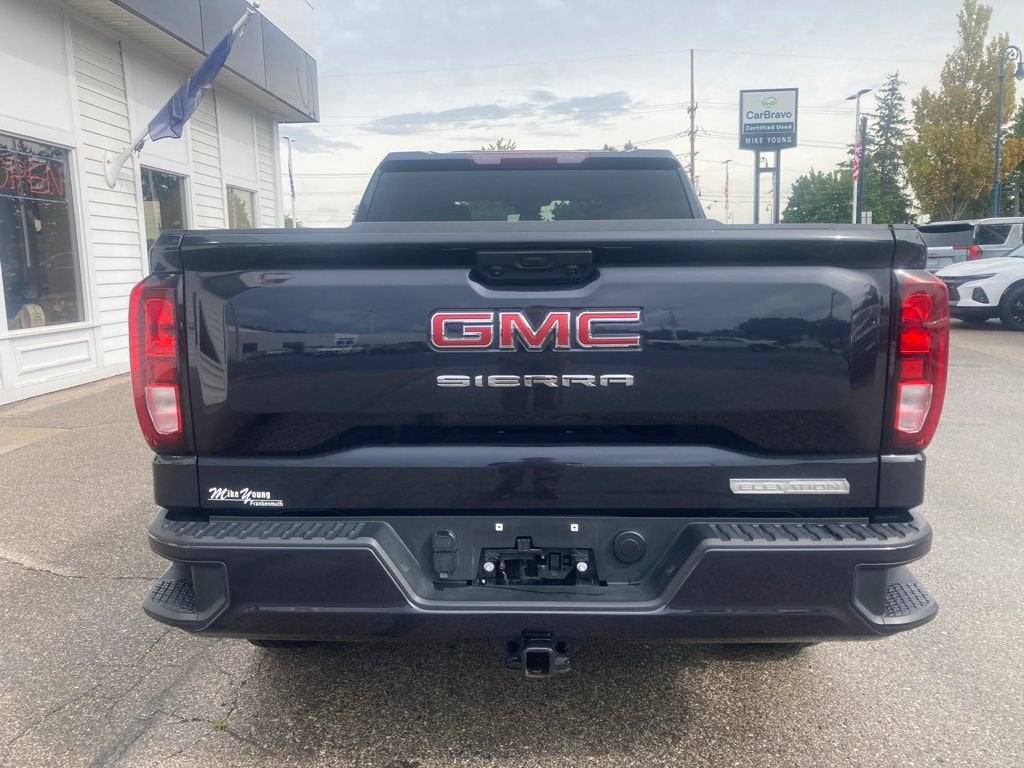 2025 GMC Sierra 1500 Elevation