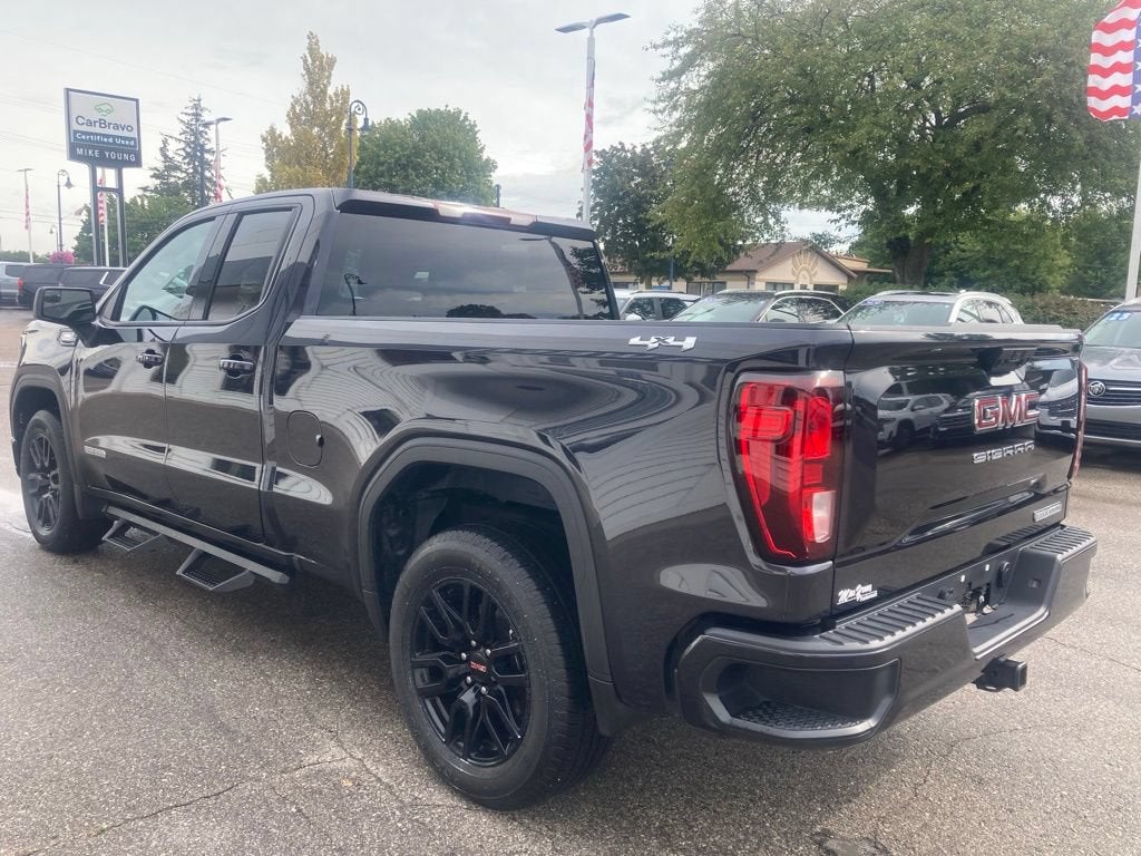 2025 GMC Sierra 1500 Elevation