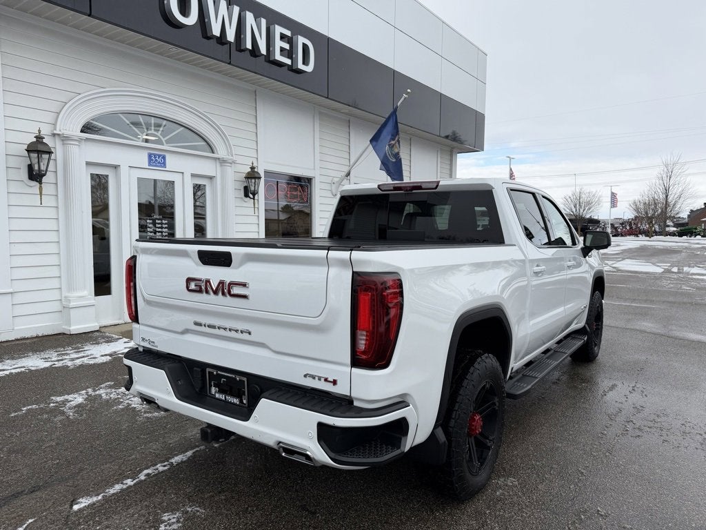 2021 GMC Sierra 1500 AT4