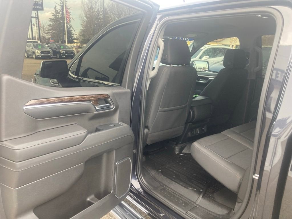 2023 GMC Sierra 1500 SLE