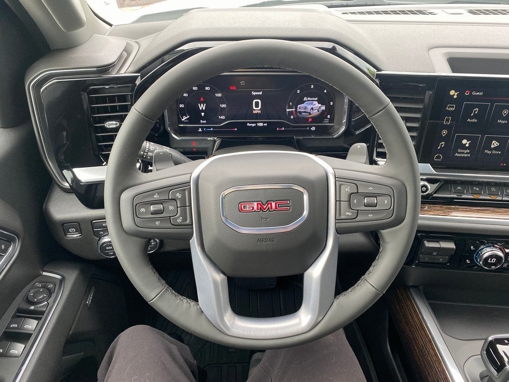 2025 GMC Sierra 1500 Elevation