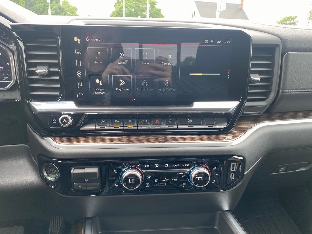 2025 GMC Sierra 1500 Elevation