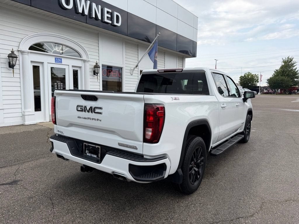 2024 GMC Sierra 1500 Elevation