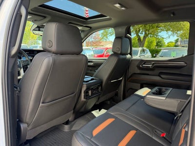 2025 GMC Sierra 1500 AT4