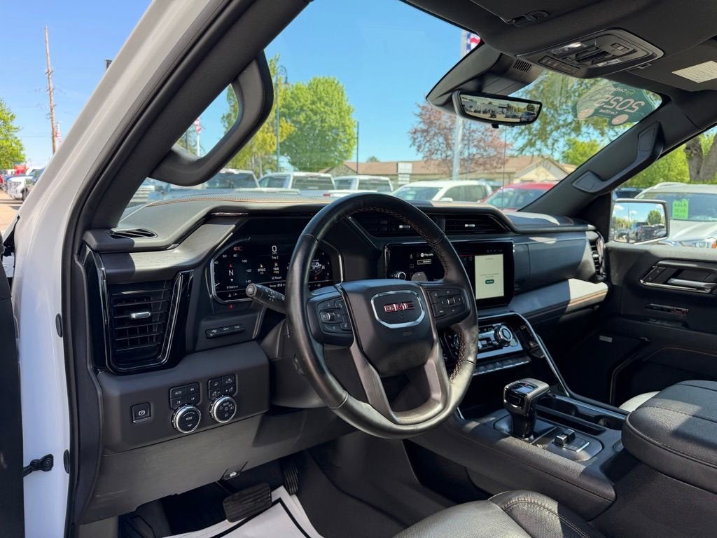 2025 GMC Sierra 1500 AT4
