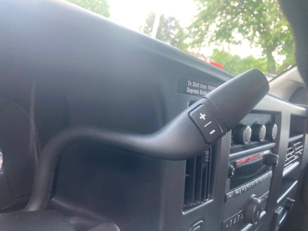 2025 GMC Savana Cargo Work Van