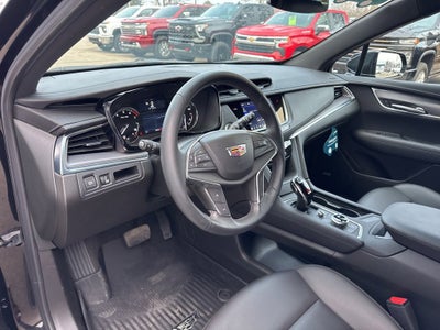 2025 Cadillac XT5 Luxury