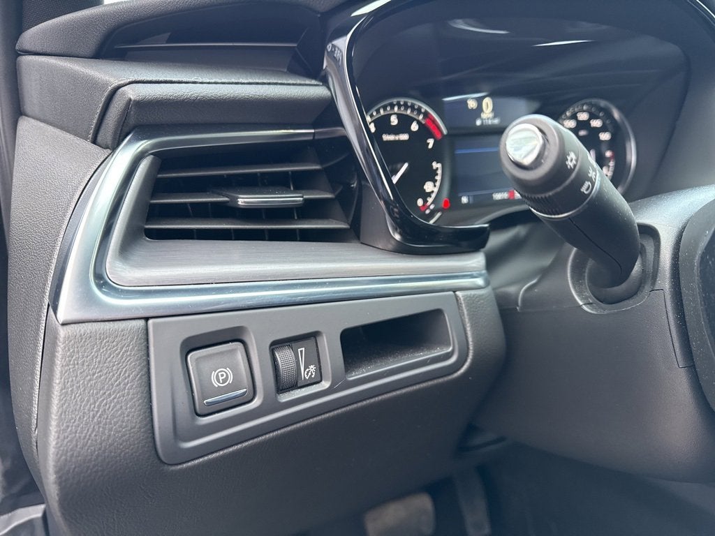 2025 Cadillac XT5 Luxury