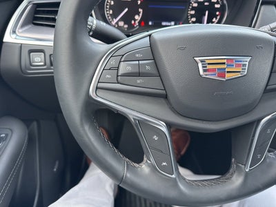 2025 Cadillac XT5 Luxury