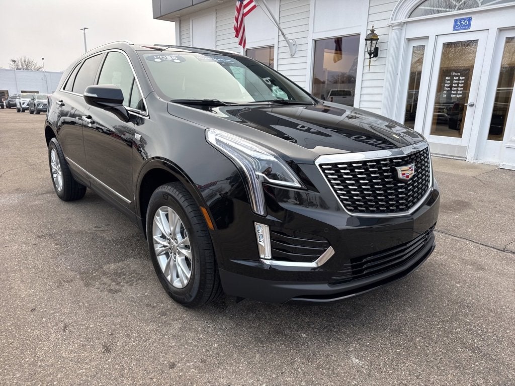 2025 Cadillac XT5 Luxury