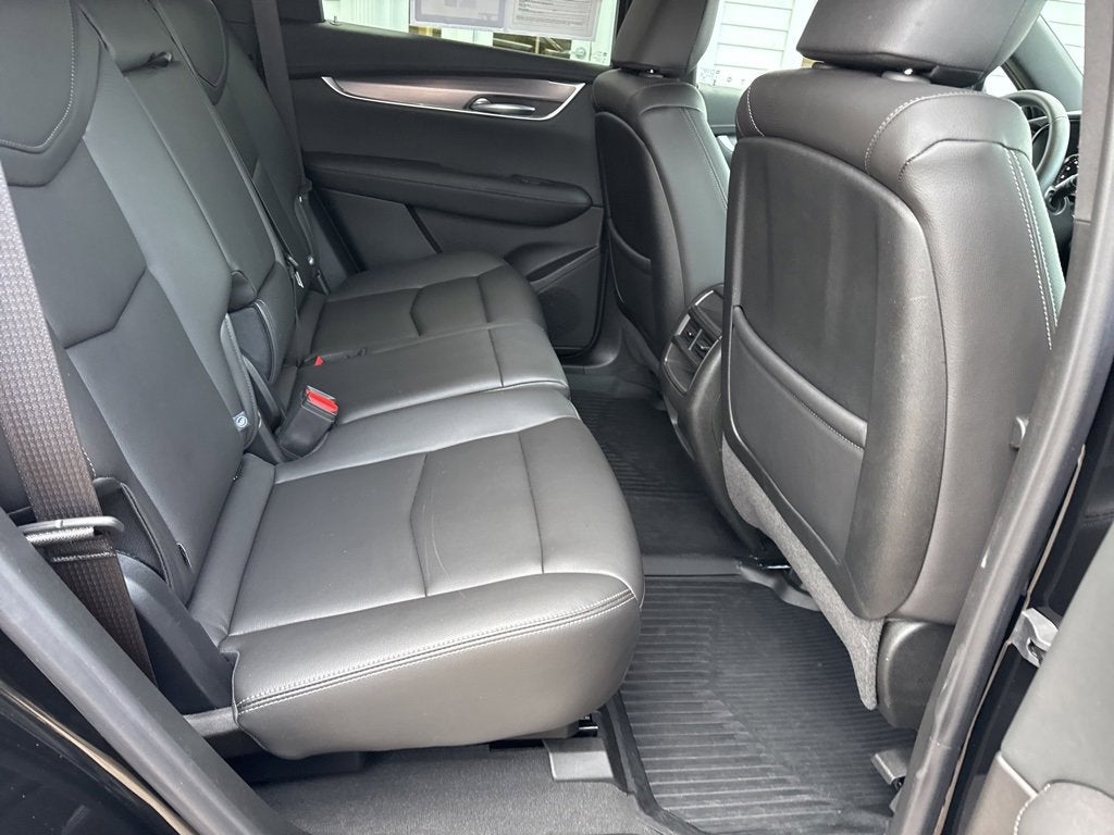 2025 Cadillac XT5 Luxury