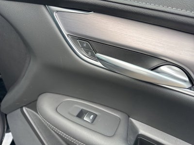 2025 Cadillac XT5 Luxury